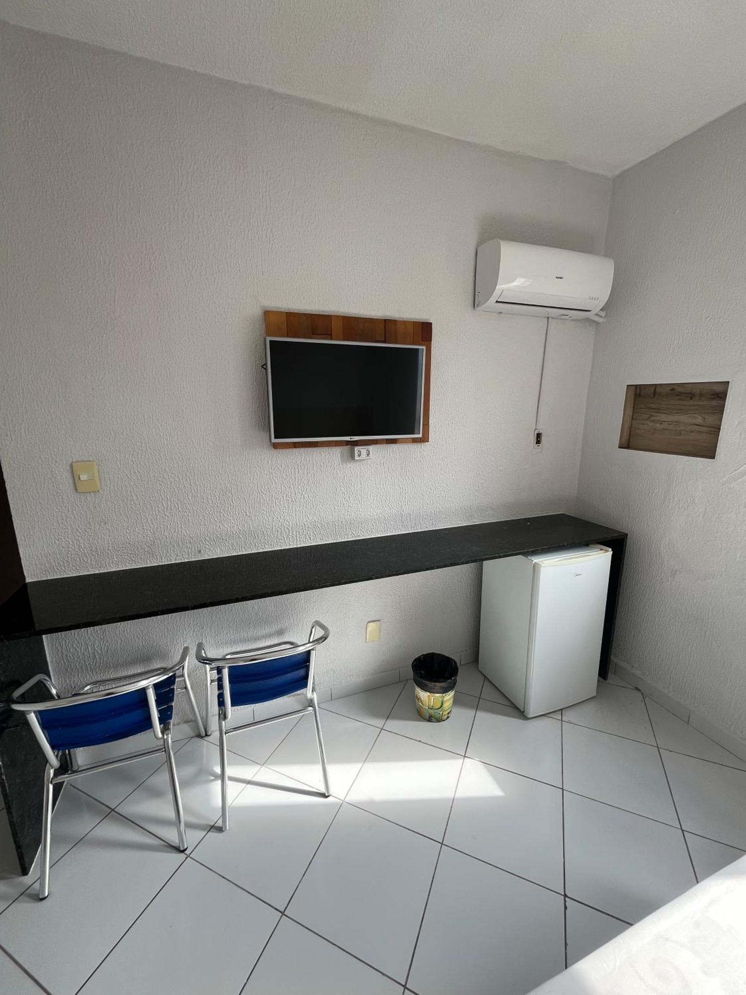 Pousada La Naila Bertioga Exterior foto